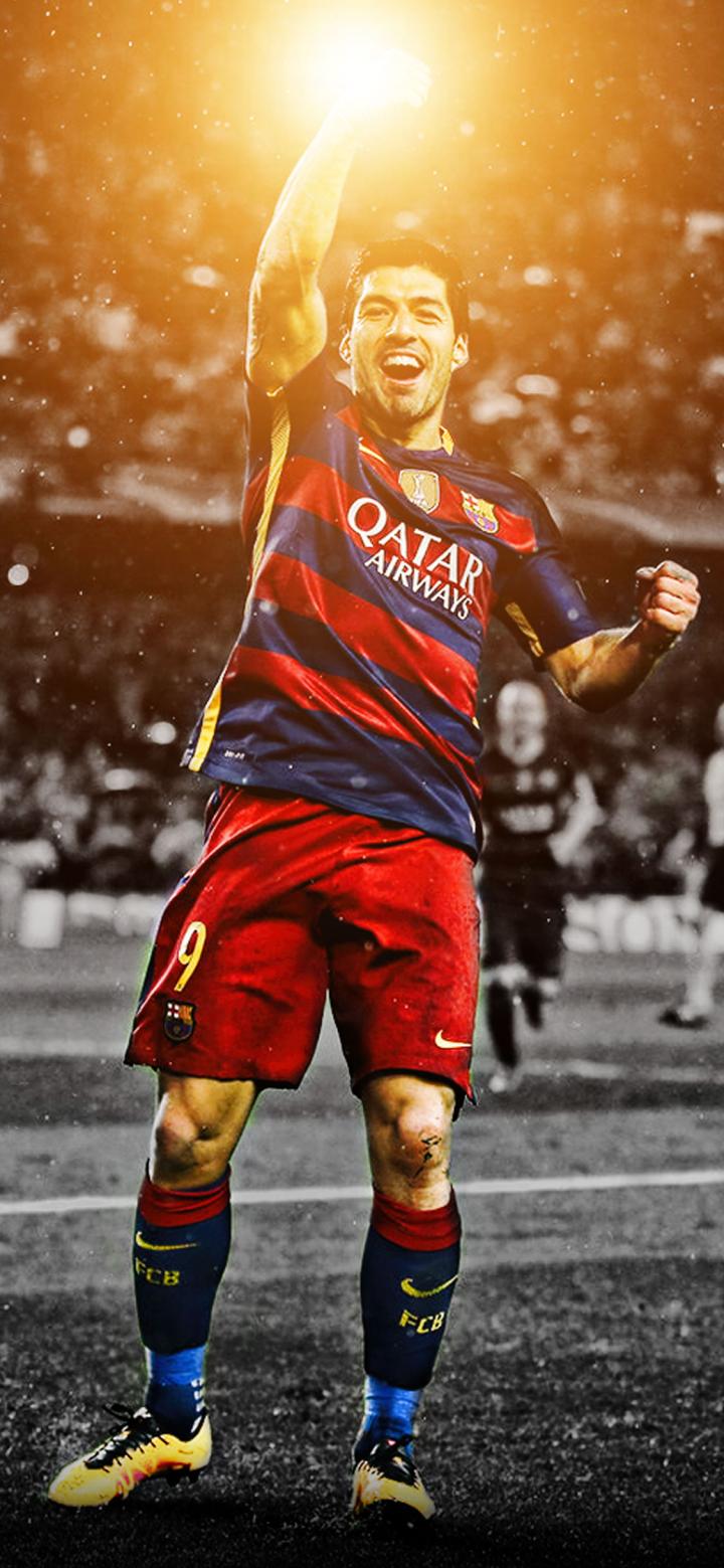 包含苏亚雷斯接受转会加盟巴塞罗那，为何这成为西甲热门话题？的词条