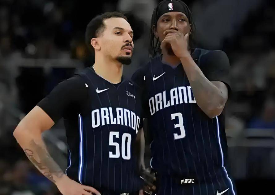 魔术客场遭遇失利，后卫组合发挥不佳