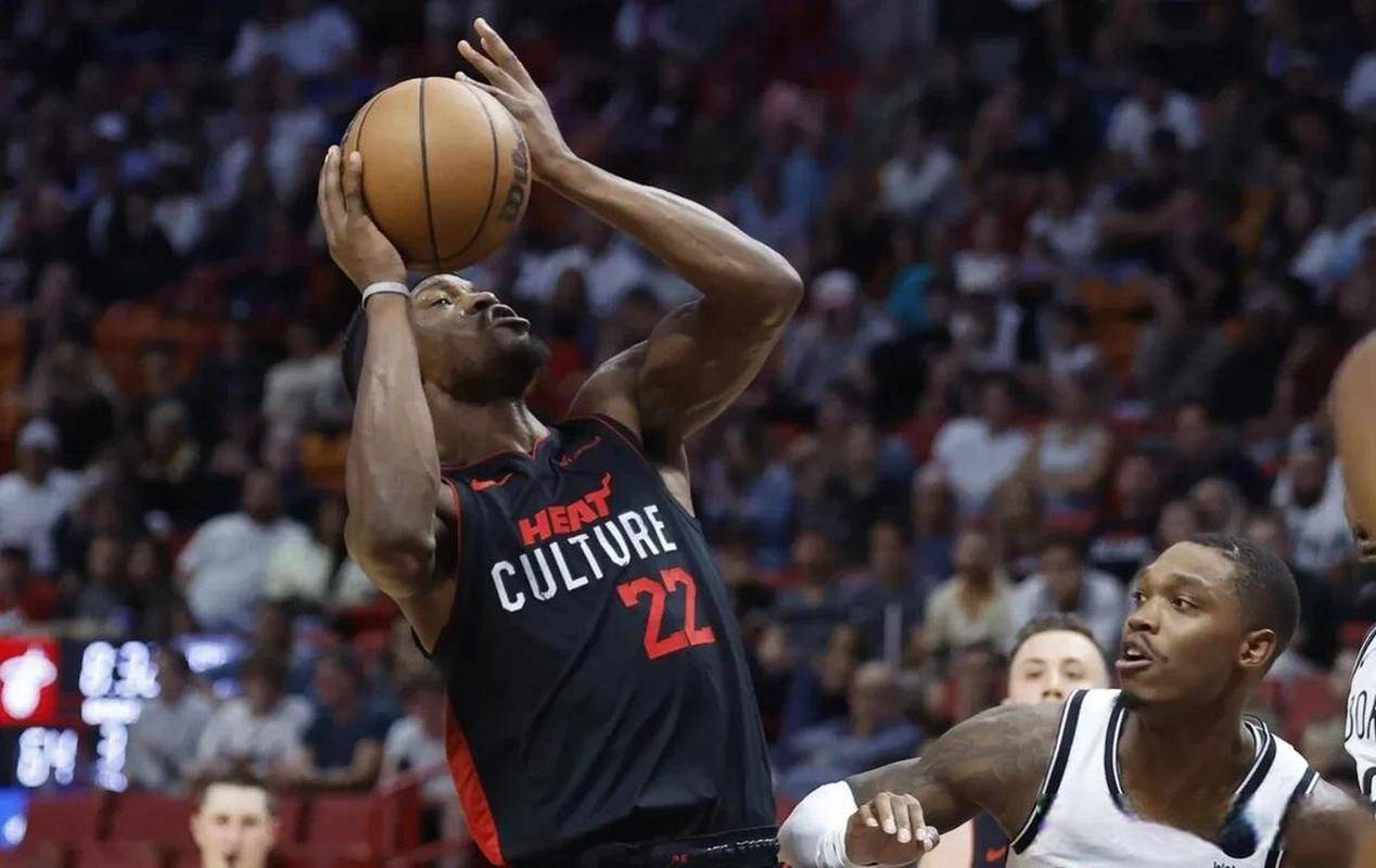 热火客场击败篮网重返前列