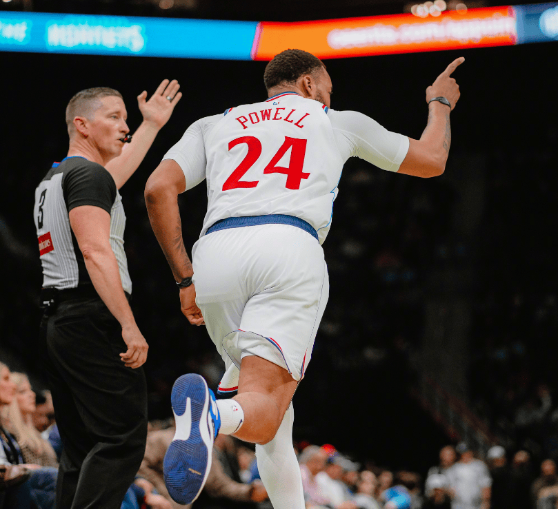 澳客app下载地址-快船主场大胜黄蜂，莱昂纳德龙虎榜名列前茅的简单介绍