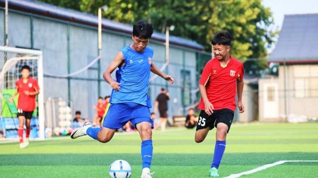 澳客官网登录网址-球员们在比赛中的顽强拼搏精神赢得了球迷们的尊重的简单介绍